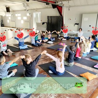 yoga a l'école vichy